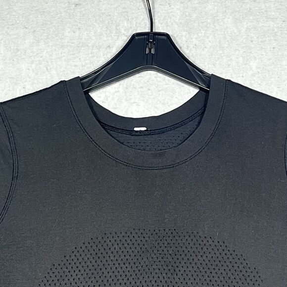 Lululemon Breeze Shirt Womens 6 Black Short Sleeve Tee Shirt Gym Yoga Athleisure - Picture 2 of 9